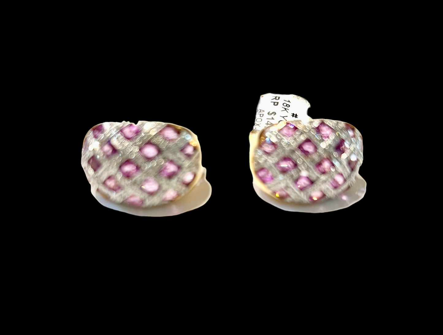 Earring Diamonds sapphire pink 5 cart total 18k gold vintage
4 carat sapphire pink original
1 carat diamonds natural vs f color
18k solid gold
Hand made vintage - diamonds clubs llc