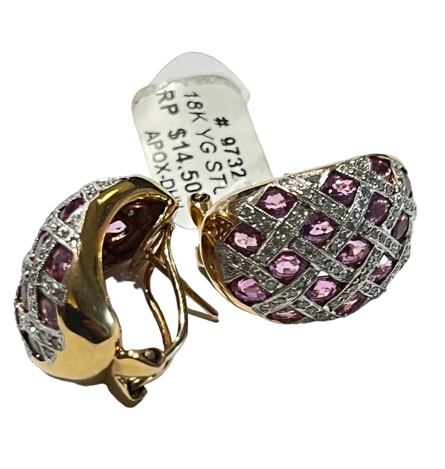 Earring Diamonds sapphire pink 5 cart total 18k gold vintage
4 carat sapphire pink original
1 carat diamonds natural vs f color
18k solid gold
Hand made vintage - diamonds clubs llc