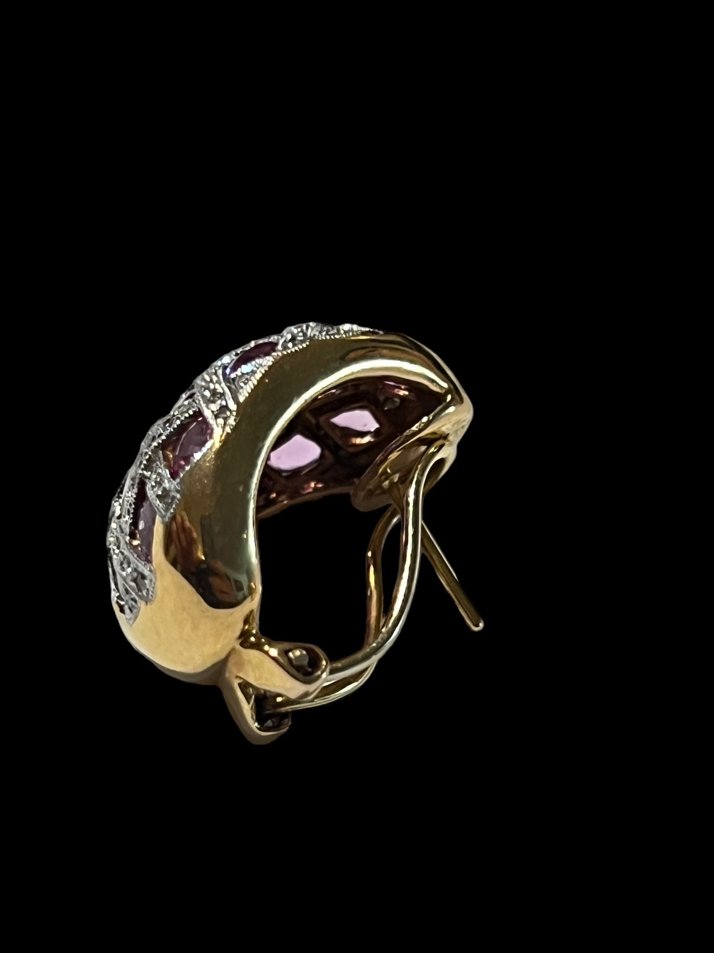 Earring Diamonds sapphire pink 5 cart total 18k gold vintage
4 carat sapphire pink original
1 carat diamonds natural vs f color
18k solid gold
Hand made vintage - diamonds clubs llc