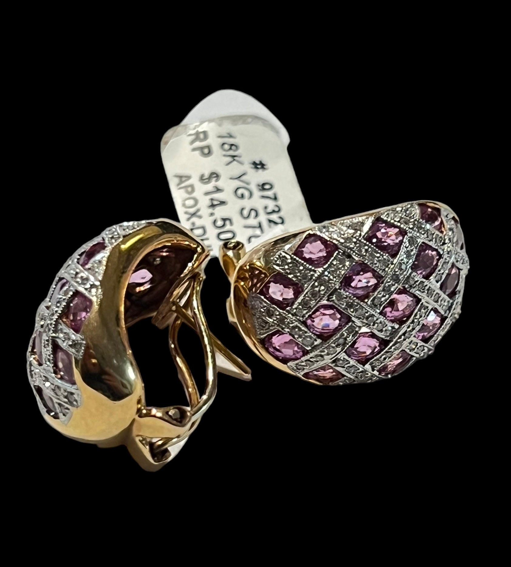 Earring Diamonds sapphire pink 5 cart total 18k gold vintage 
4 carat sapphire pink original
1 carat diamonds natural vs f color
18k solid gold 
Hand made vintage - diamonds clubs llc