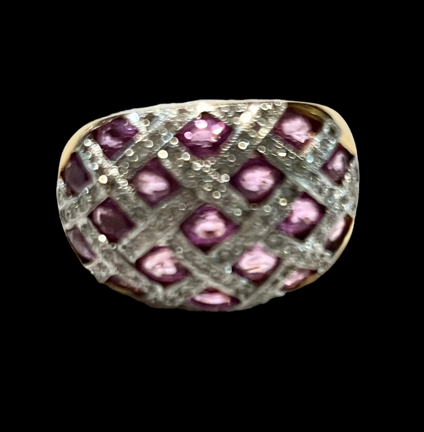 Earring Diamonds sapphire pink 5 cart total 18k gold vintage 
4 carat sapphire pink original
1 carat diamonds natural vs f color
18k solid gold 
Hand made vintage - diamonds clubs llc